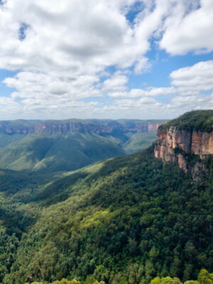 Blue Mountains Photo by Jacques Bopp on Unsplash